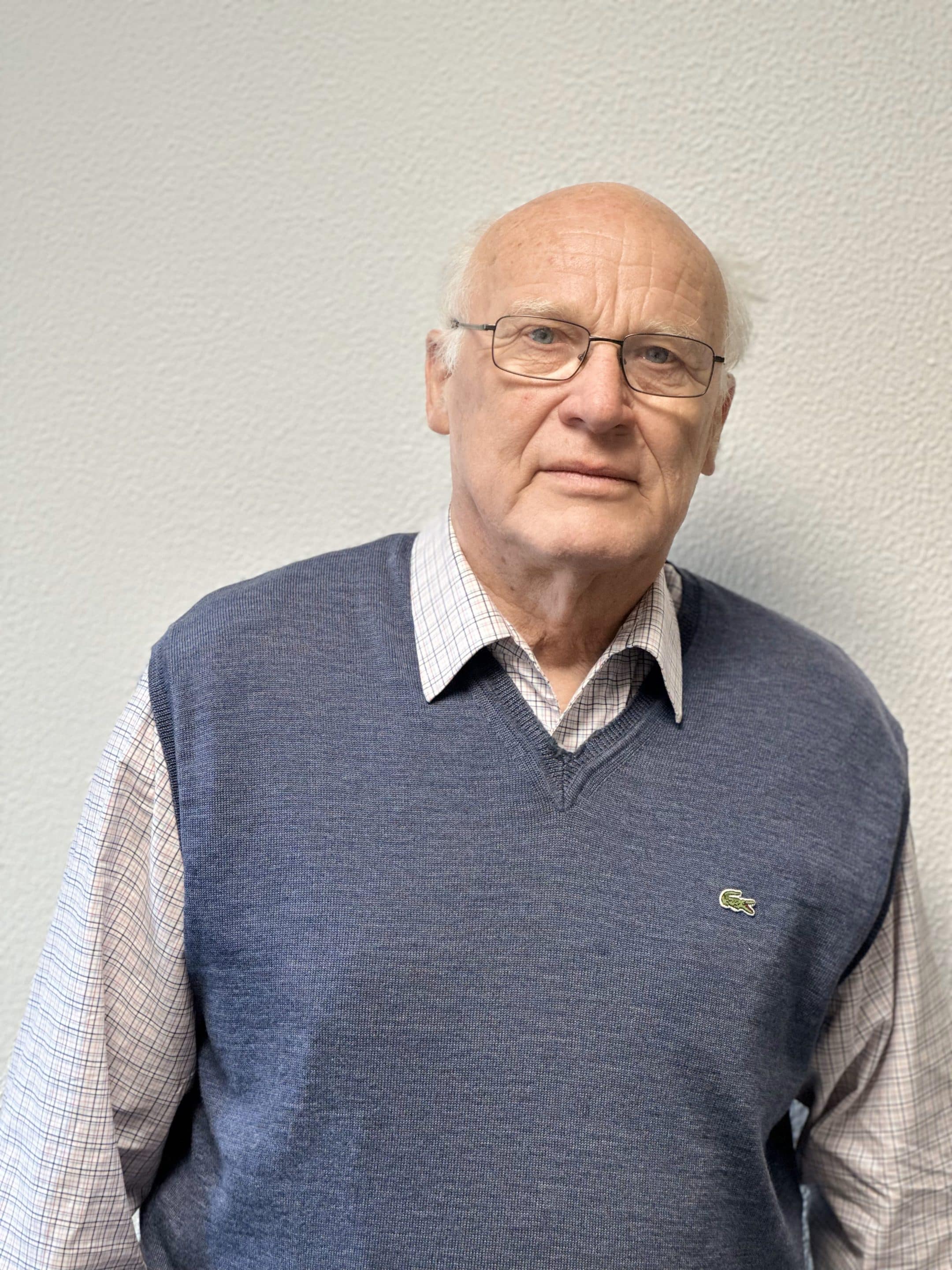 Dr. Dieter Behrends